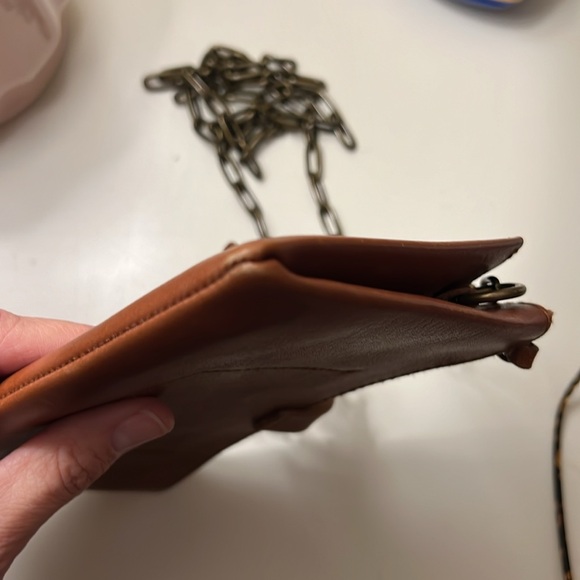 Madewell The Transport Accordion Crossbody in English Saddle Bag - Picture 8 of 9